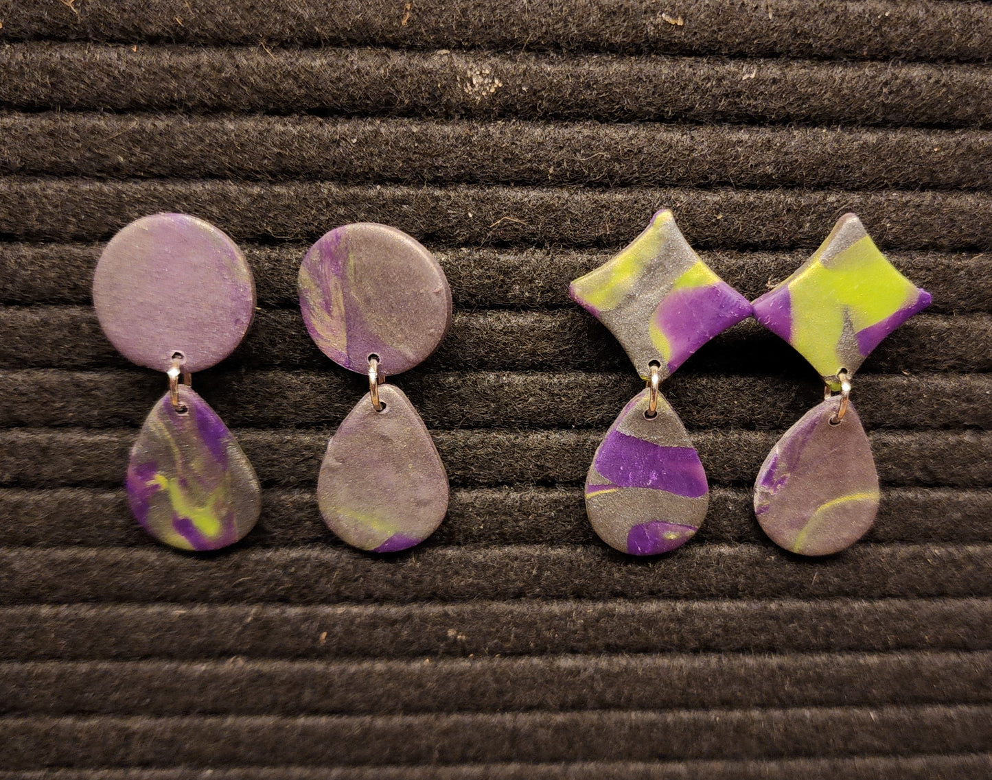 Marbled tear drop Dangles