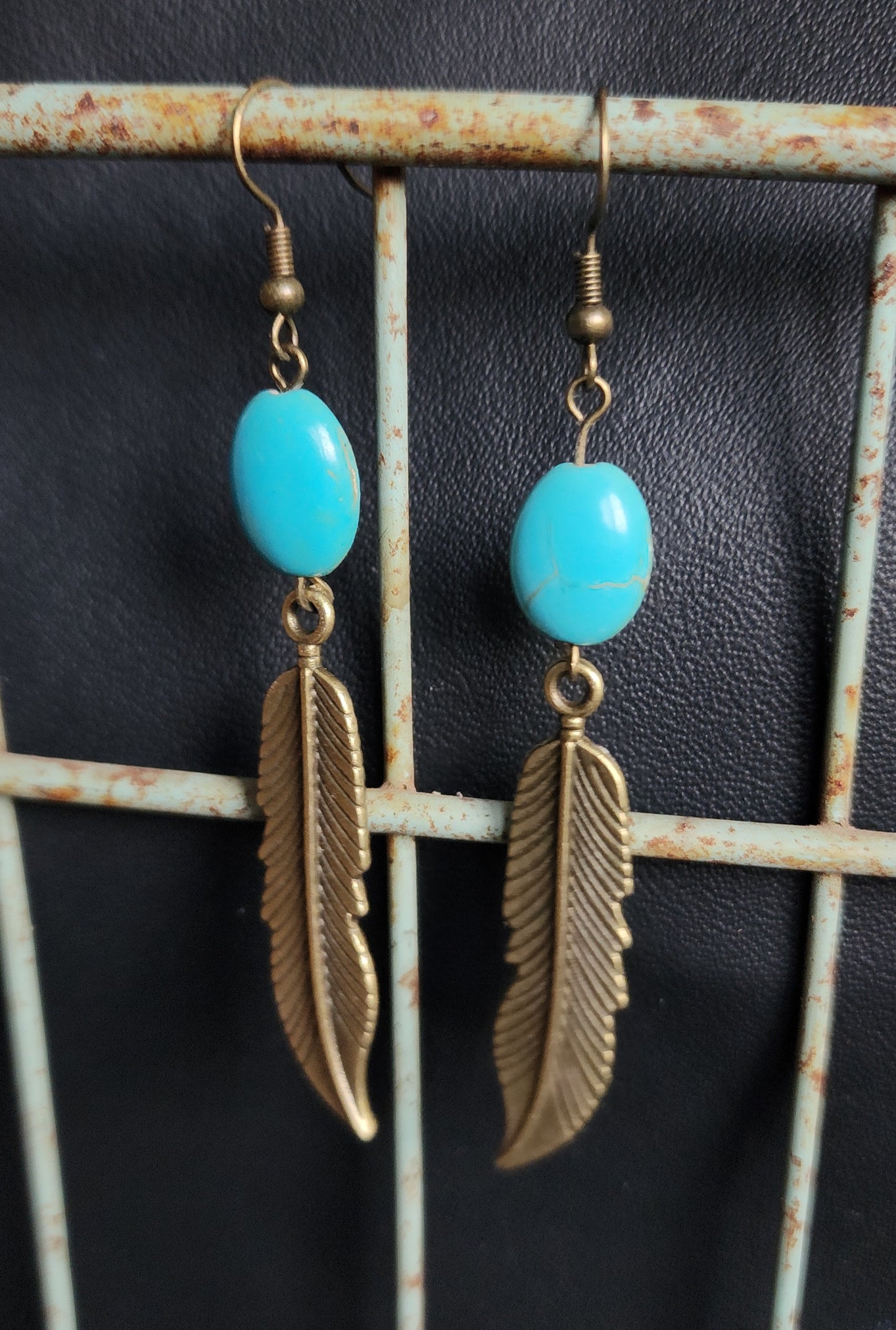 Beaded line