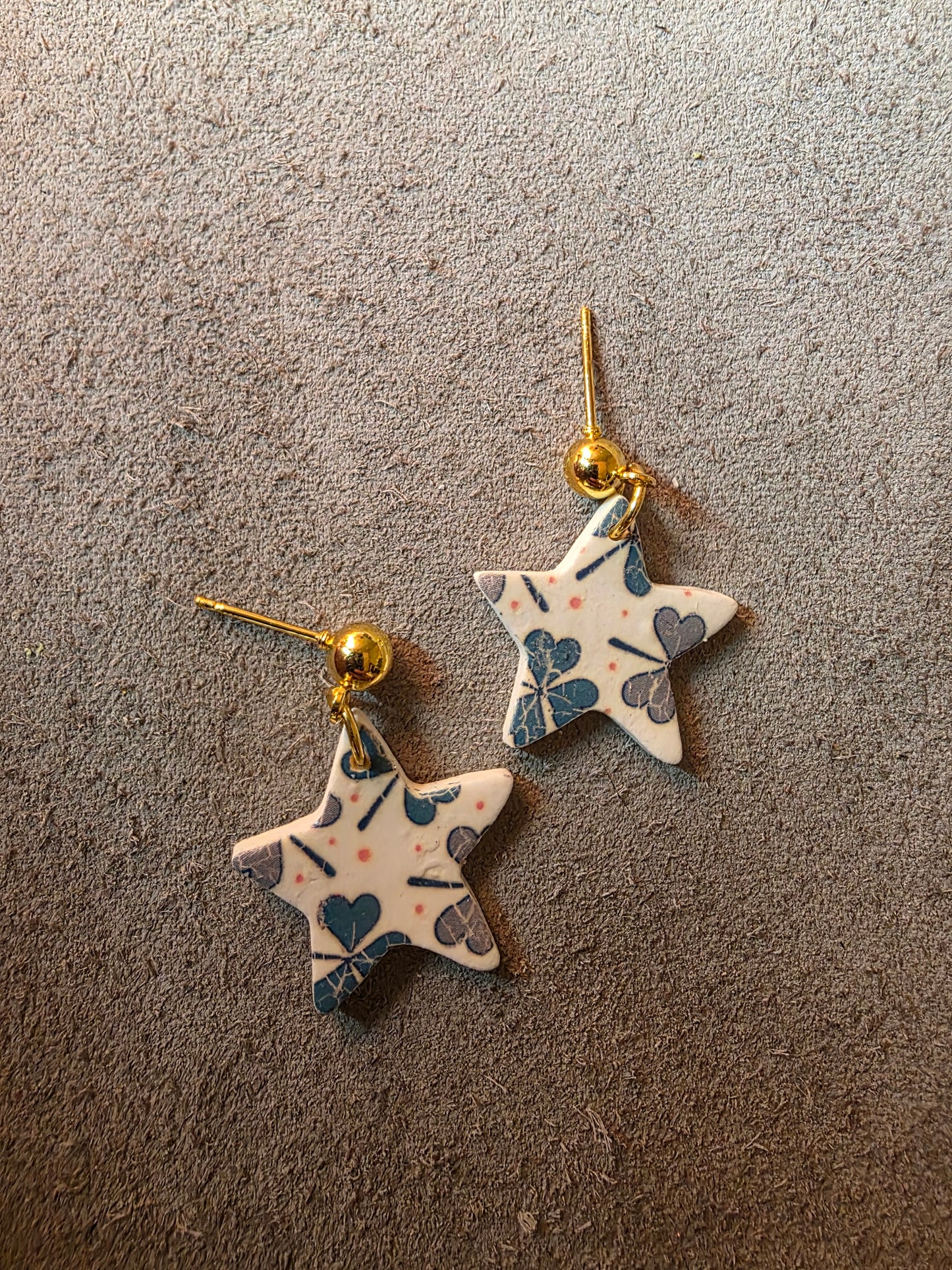Star stud dangle