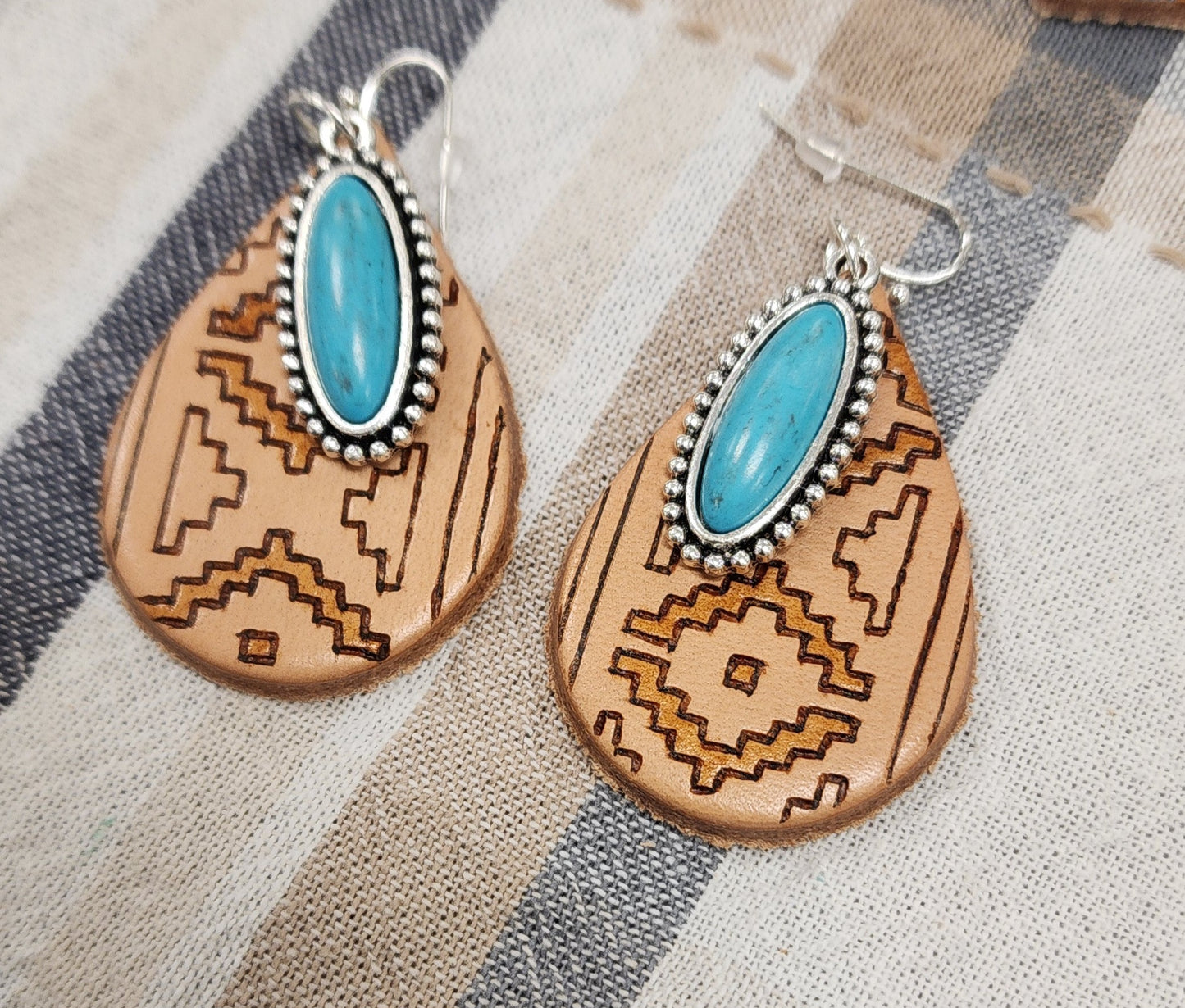 Leather dangles w/charm