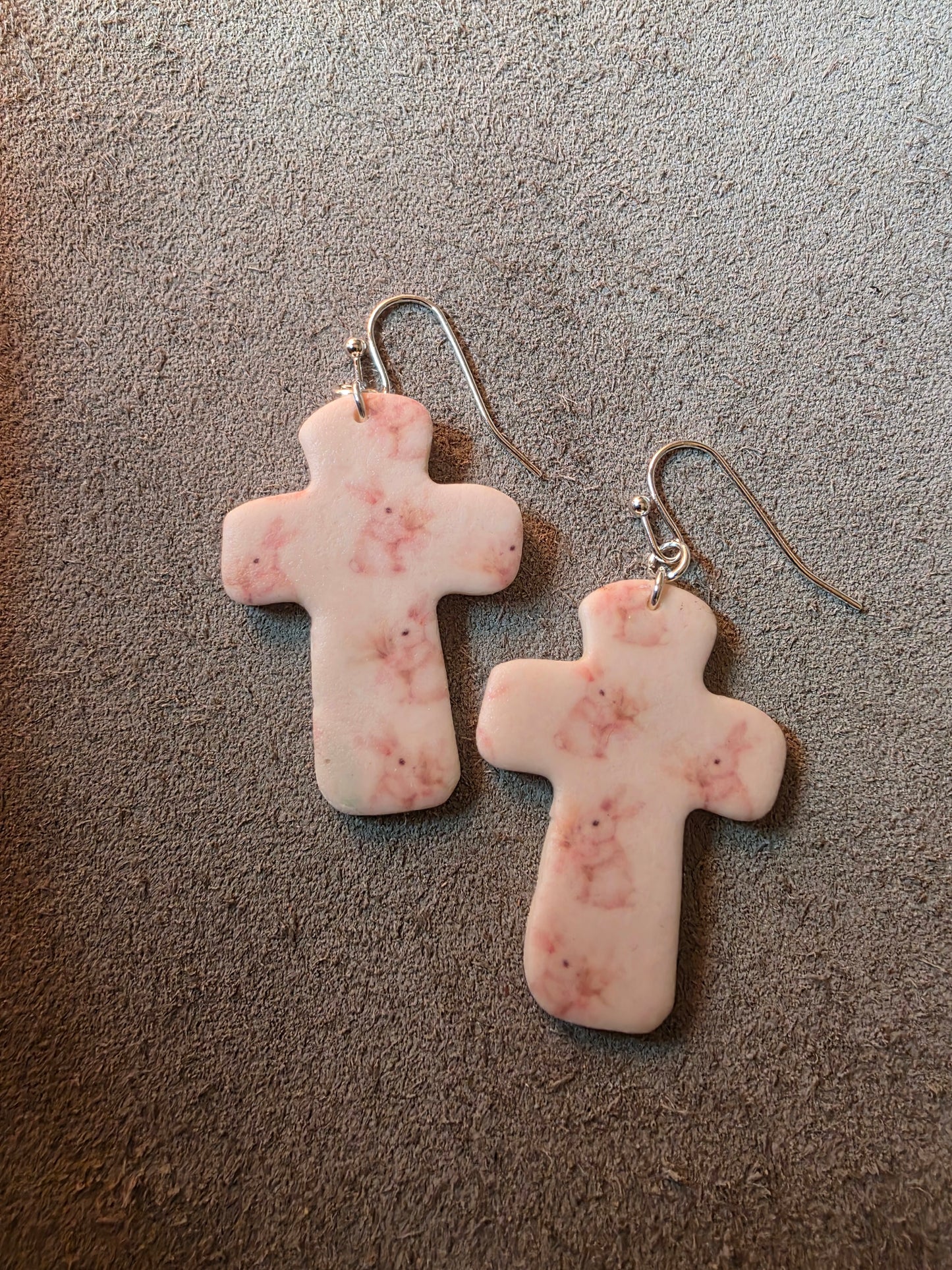 Cross dangle